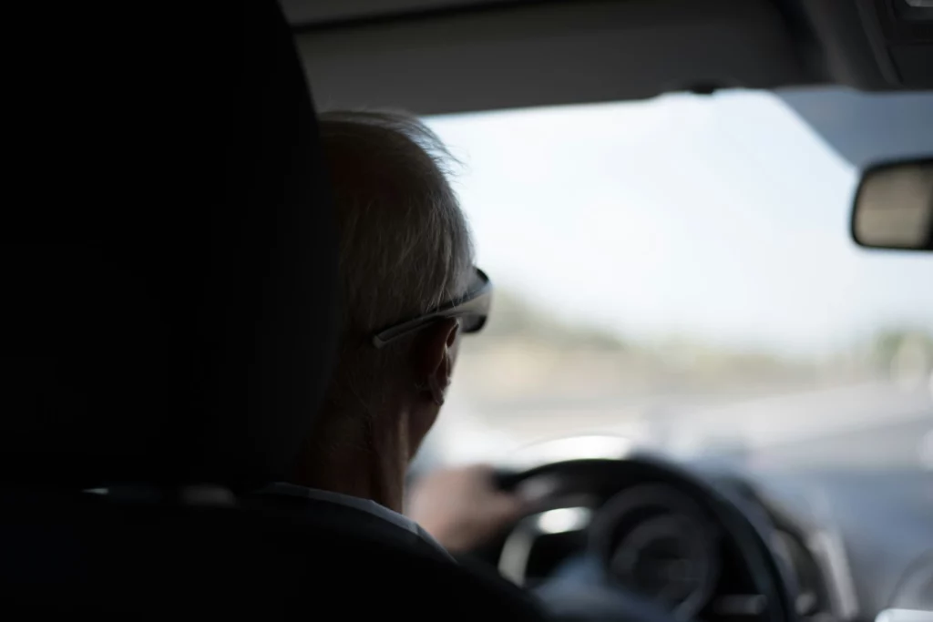 En savoir plus sur Projet de loi permis de conduire senior : tout ce qu’il faut savoir